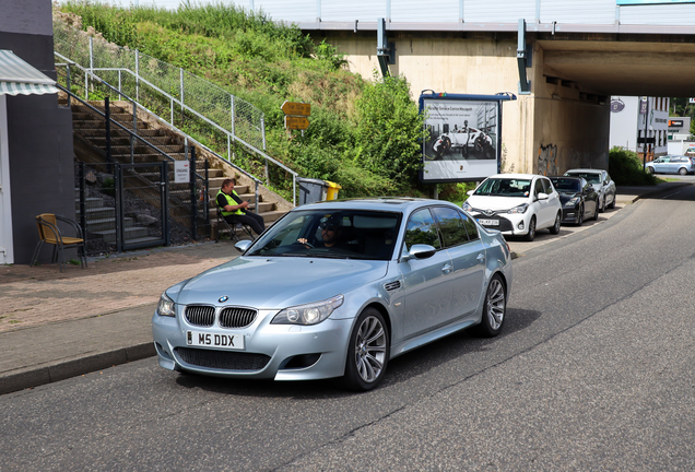 BMW M5 E60 2005