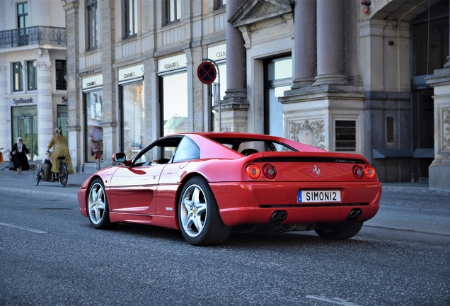 Ferrari F355 Berlinetta