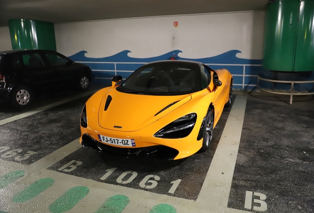 McLaren 720S Spider