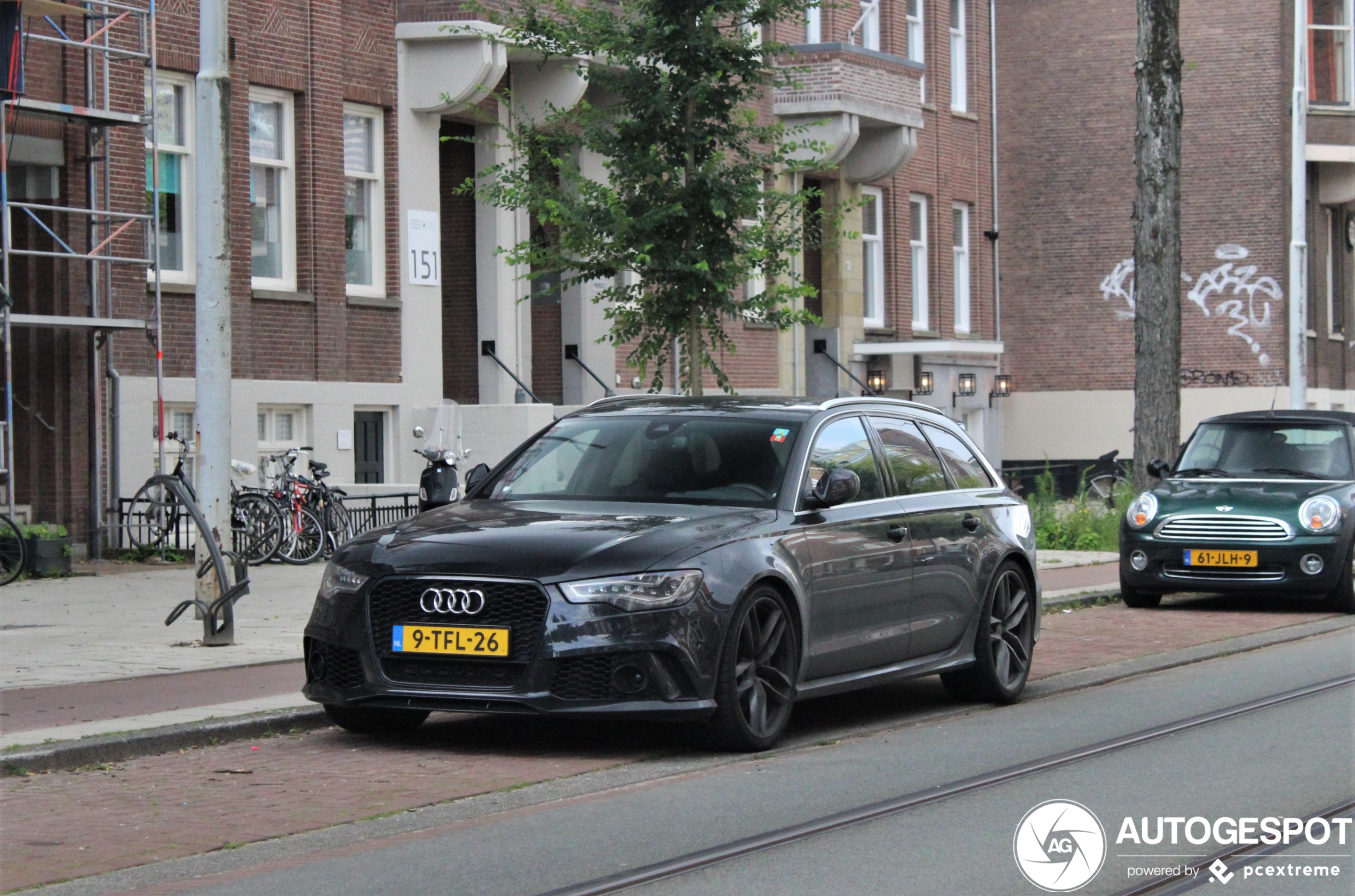 Audi RS6 Avant C7