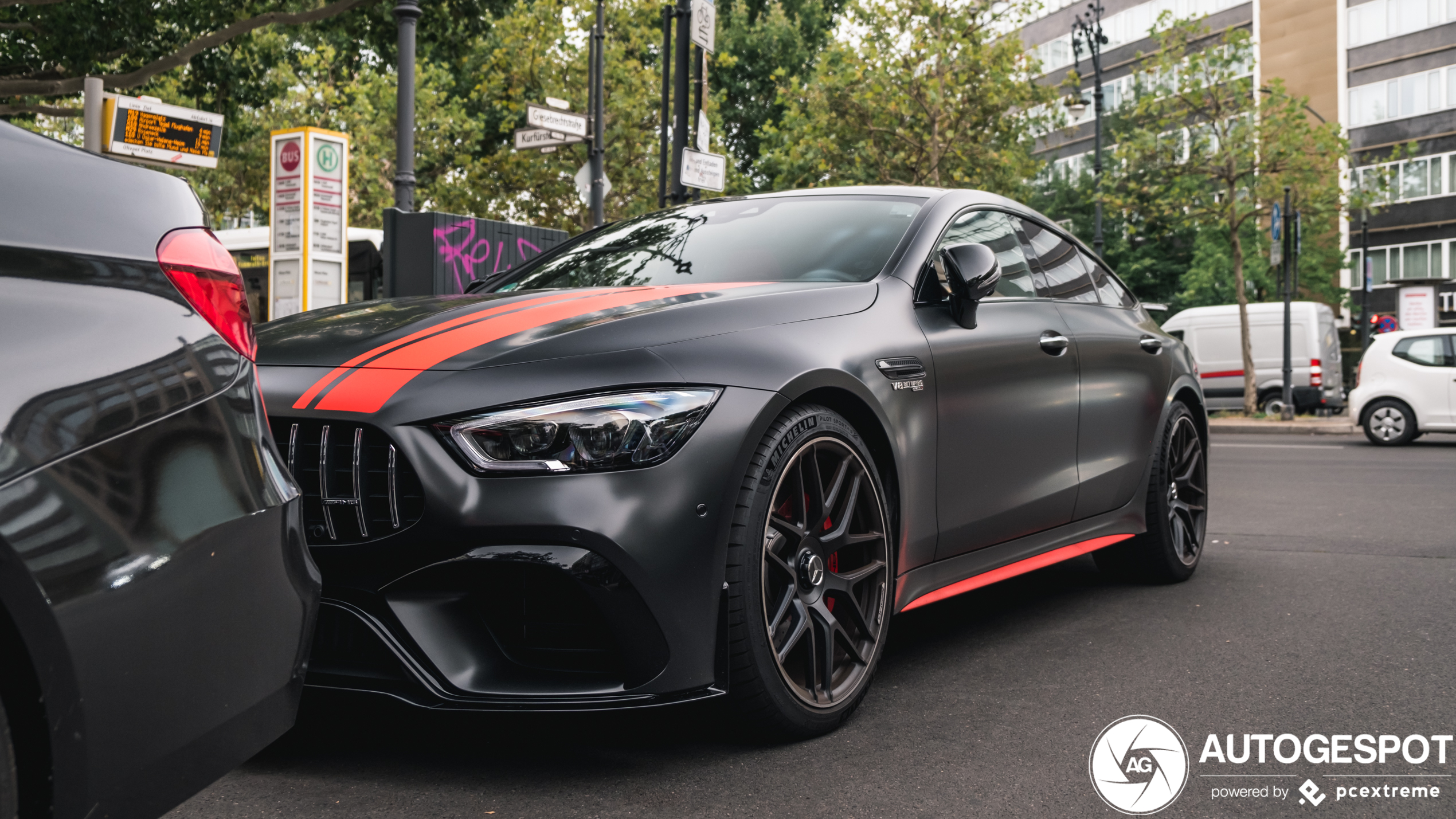 Mercedes-AMG GT 63 X290