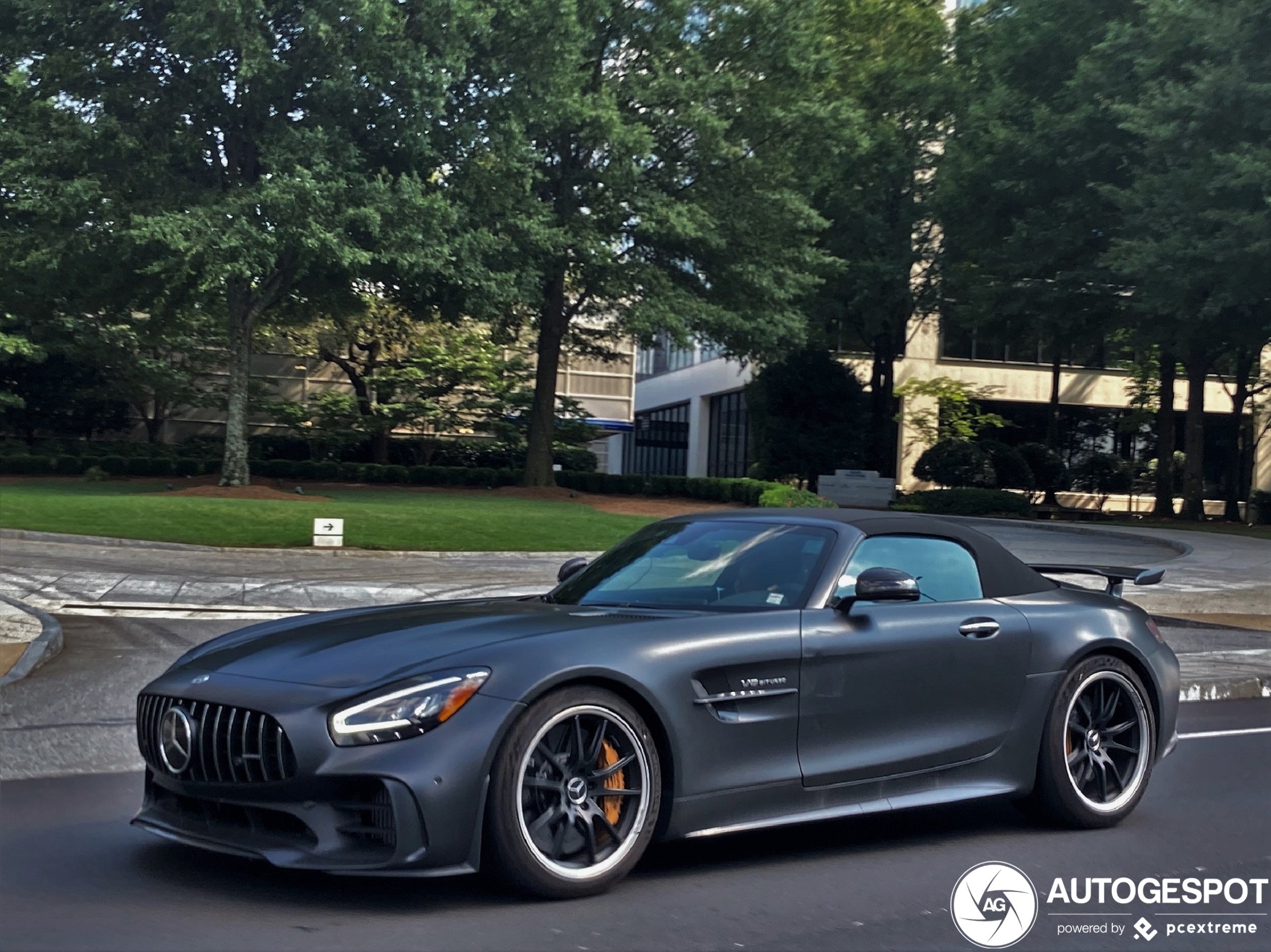 Mercedes-AMG GT R Roadster R190