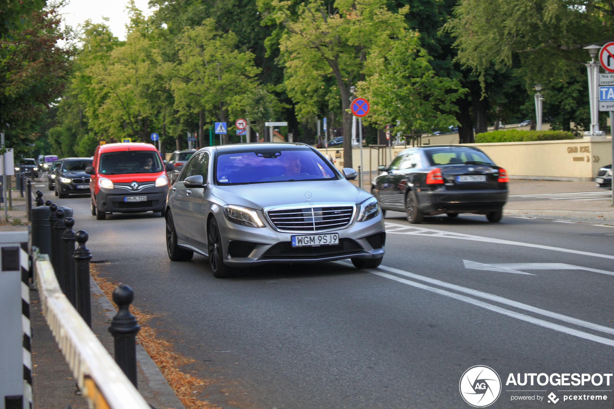 Mercedes-Benz S 63 AMG V222