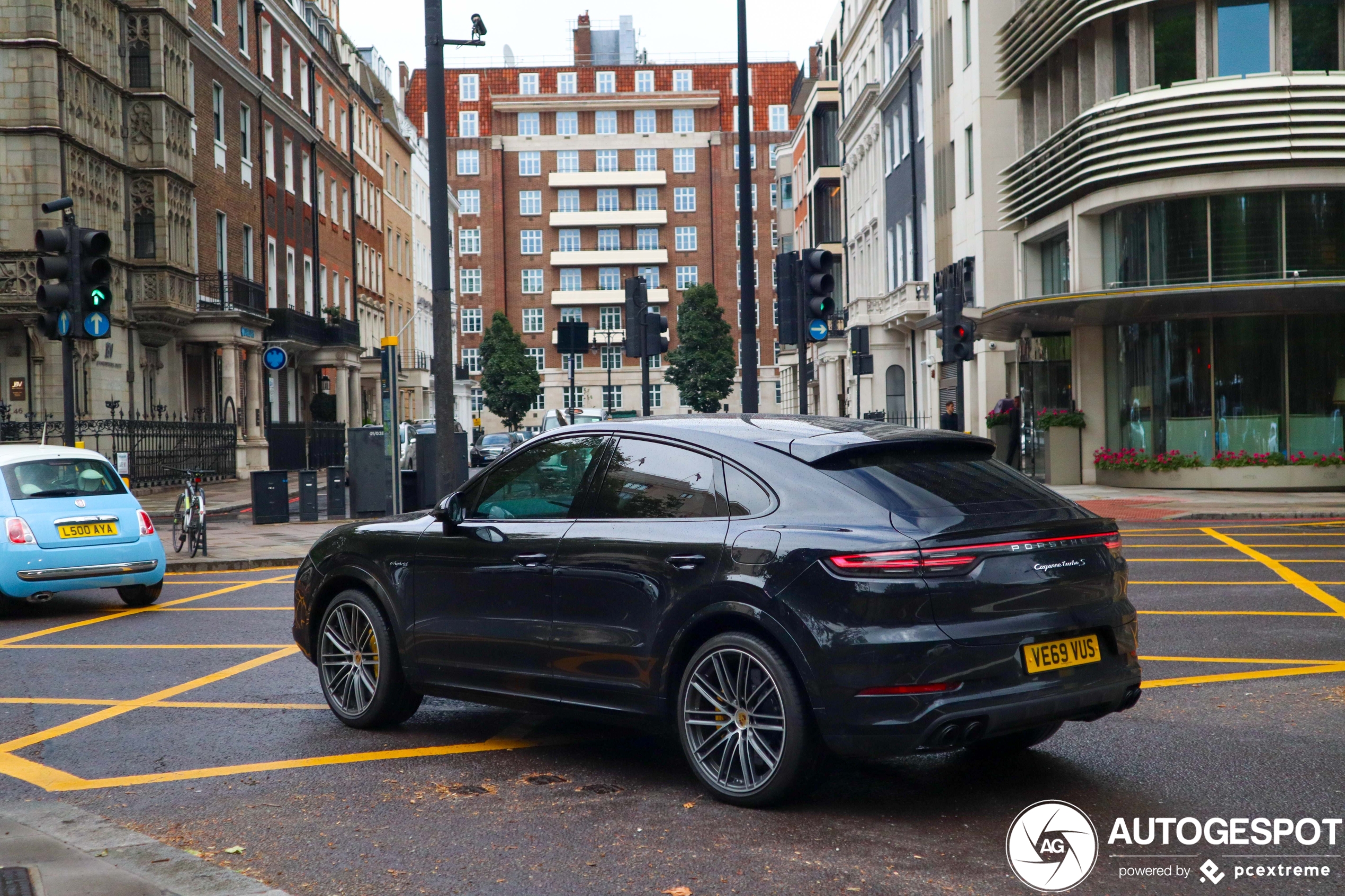 Porsche Cayenne Coupé Turbo S E-Hybrid