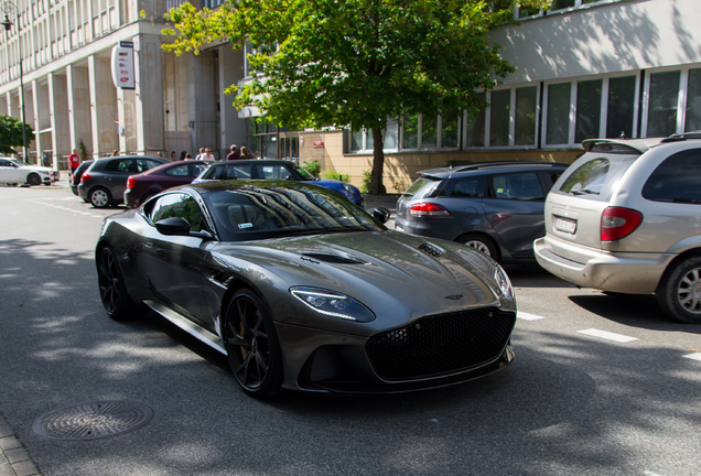 Aston Martin DBS Superleggera