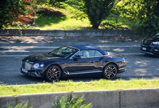 Bentley Continental GTC V8 2020