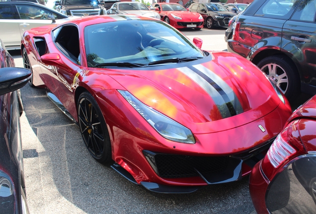 Ferrari 488 Pista