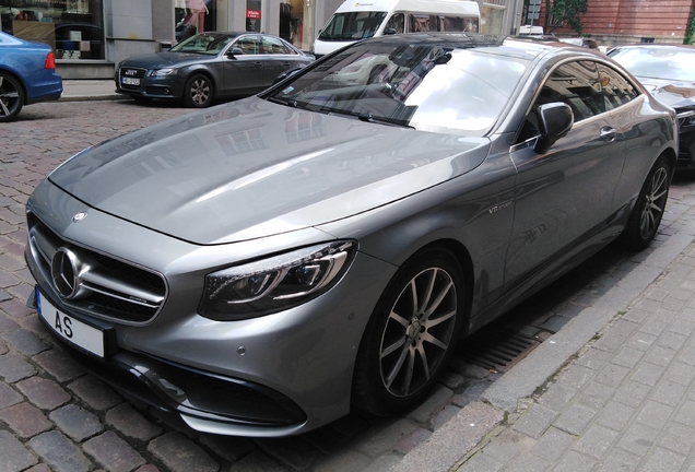 Mercedes-Benz S 63 AMG Coupé C217