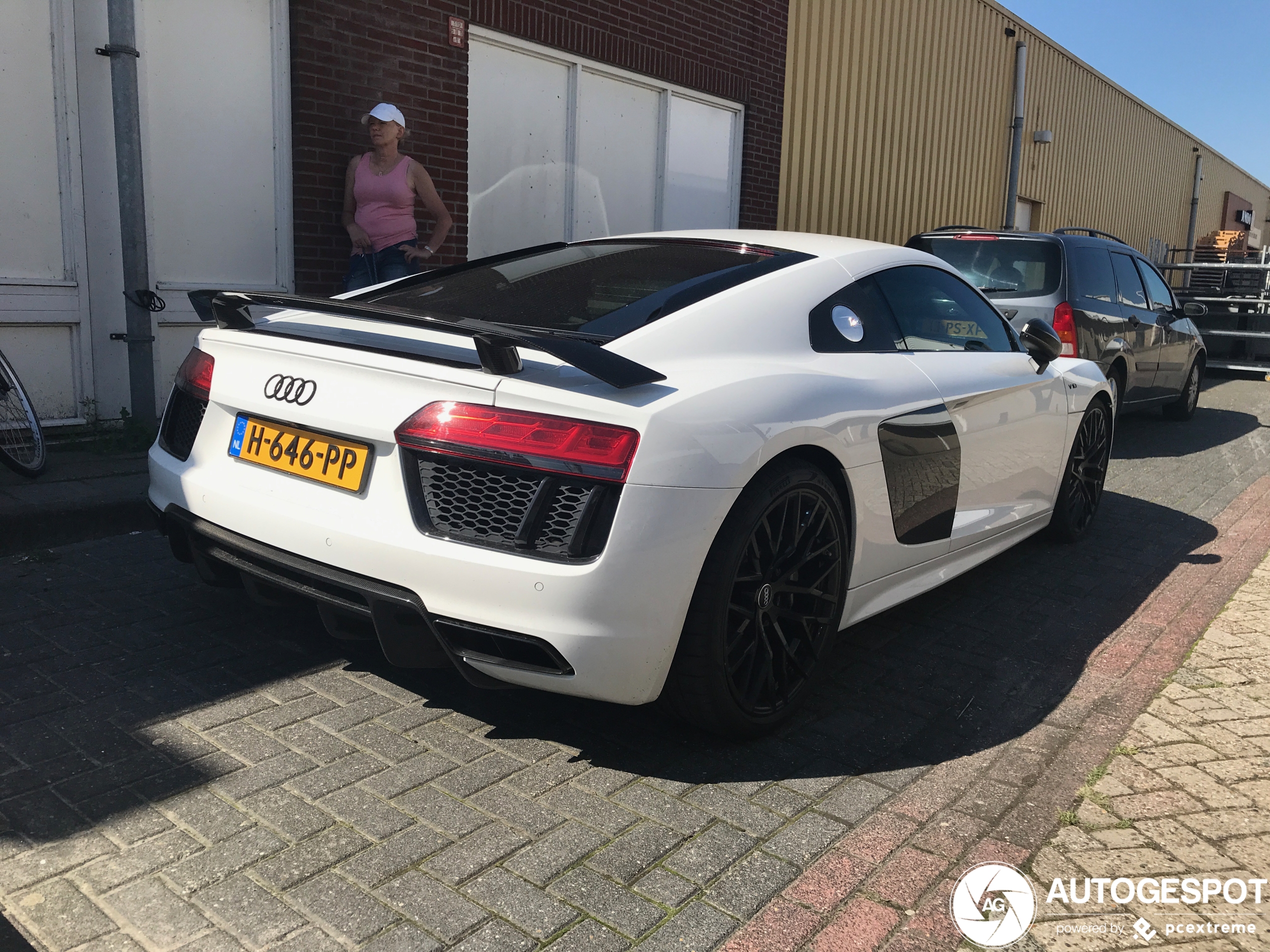 Audi R8 V10 Plus 2015