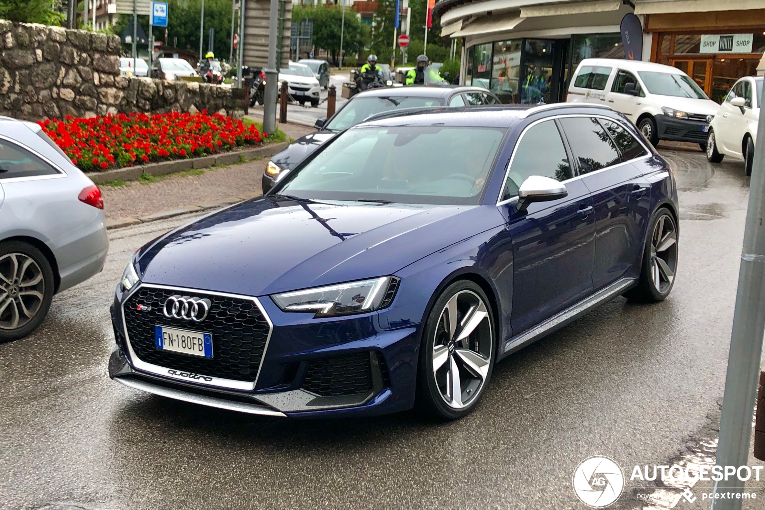 Audi RS4 Avant B9