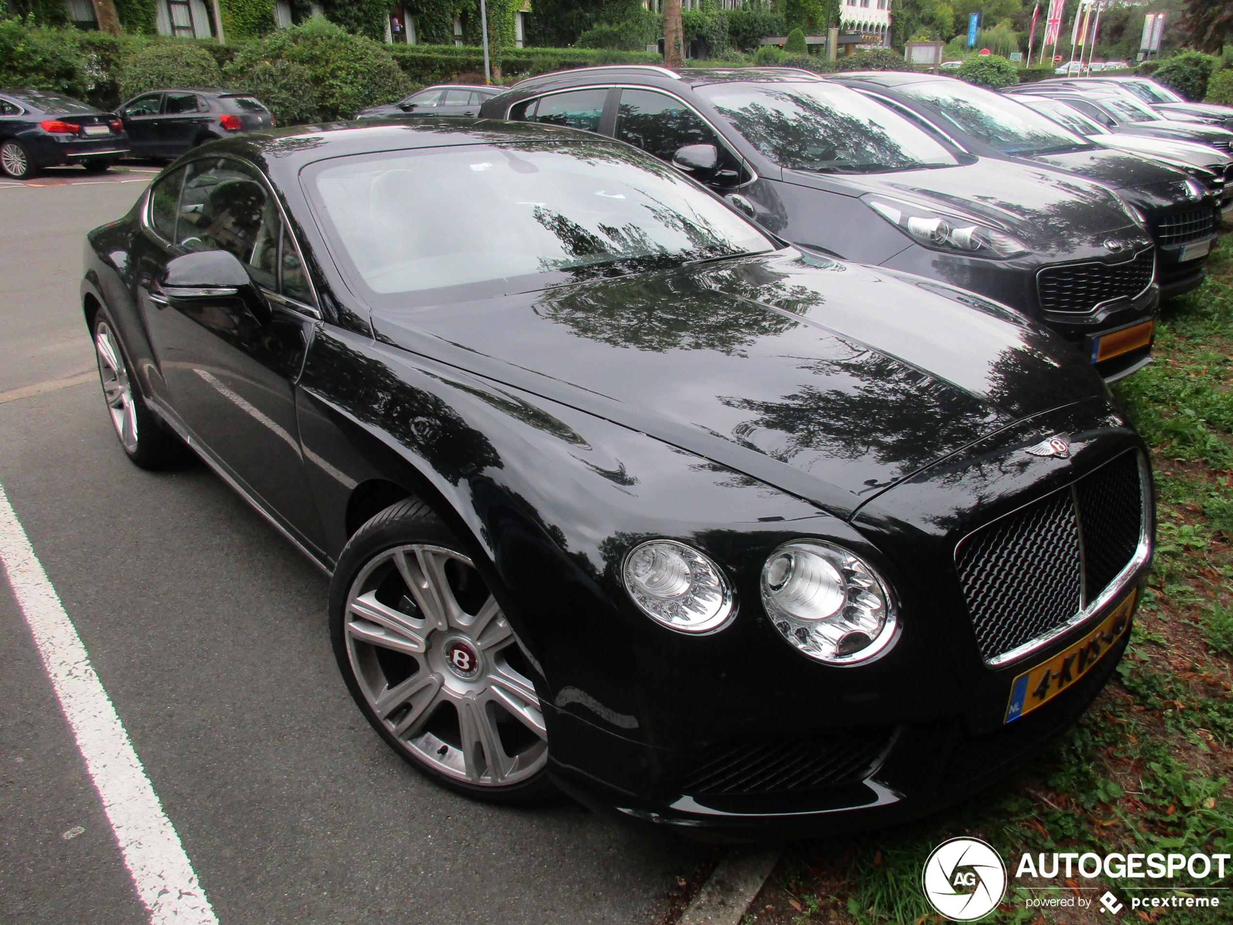 Bentley Continental GT V8