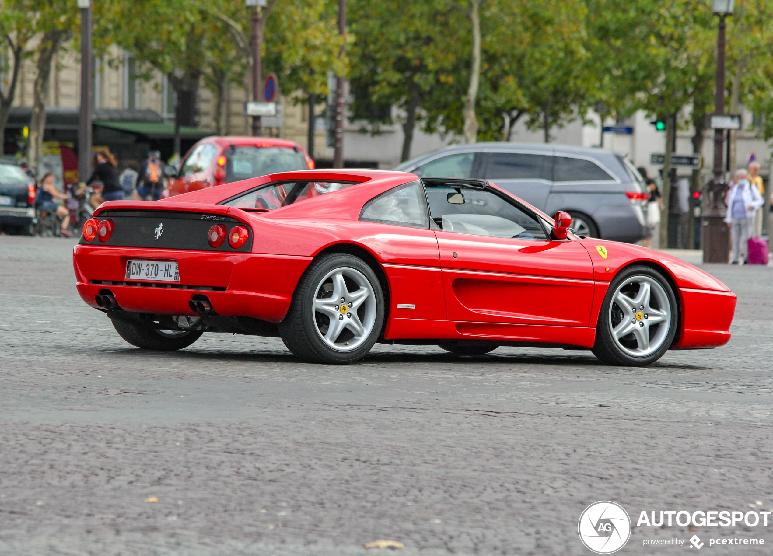 Ferrari F355 GTS