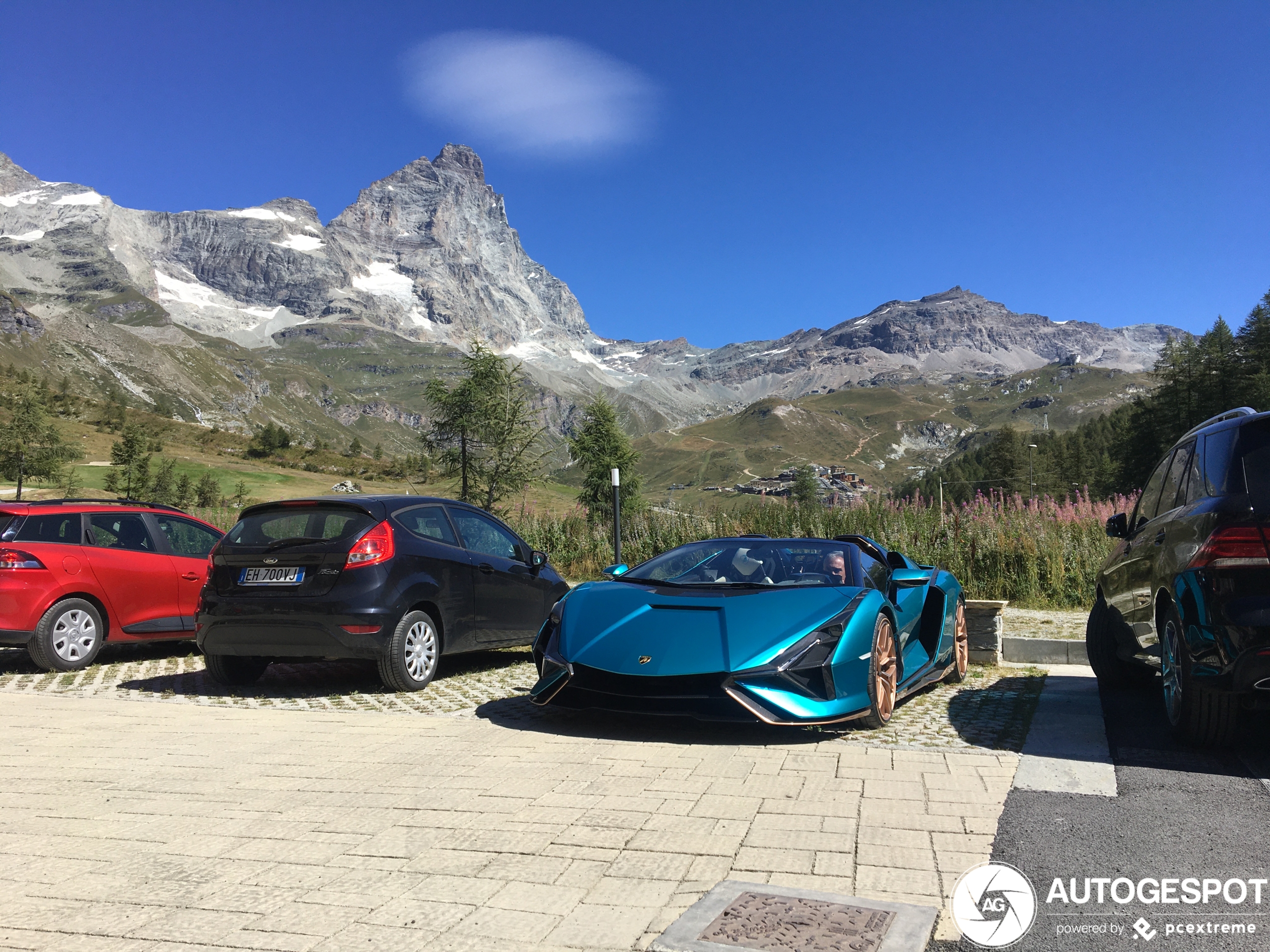 Primeur gespot! Lamborghini Sián Roadster