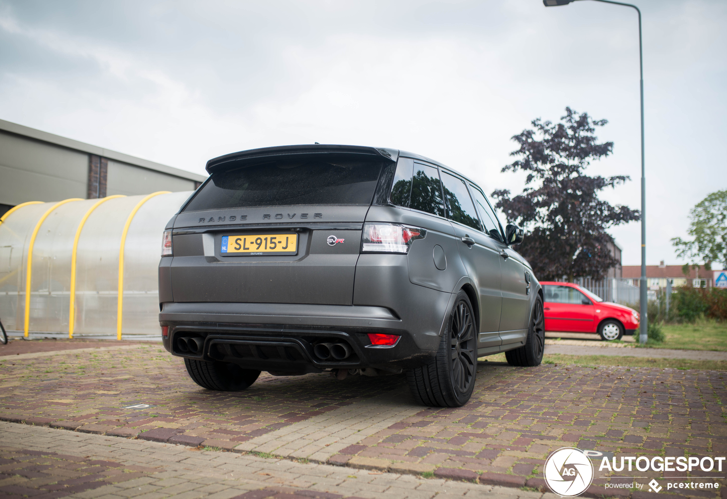 Land Rover Range Rover Sport SVR