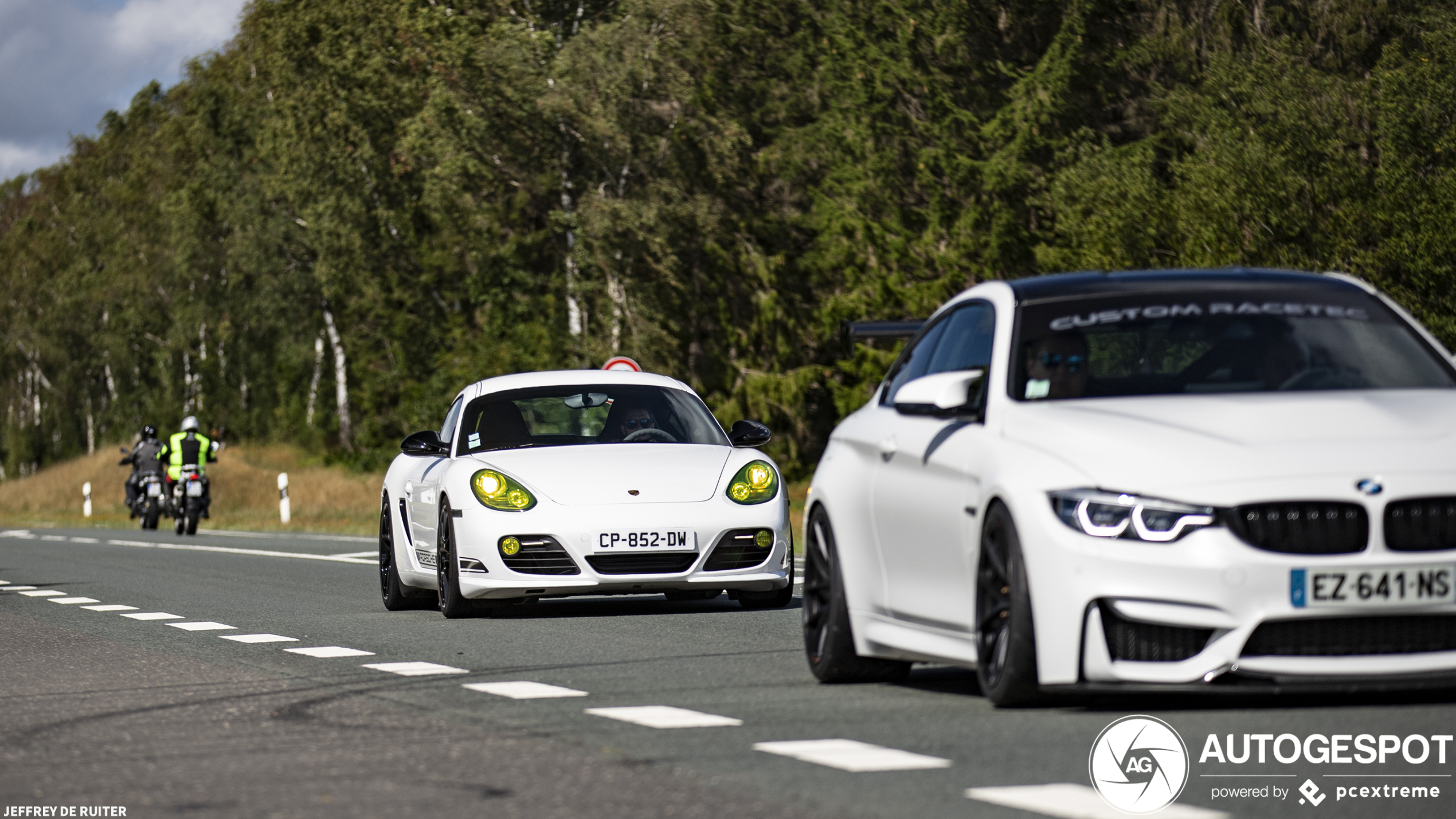 Porsche 987 Cayman R