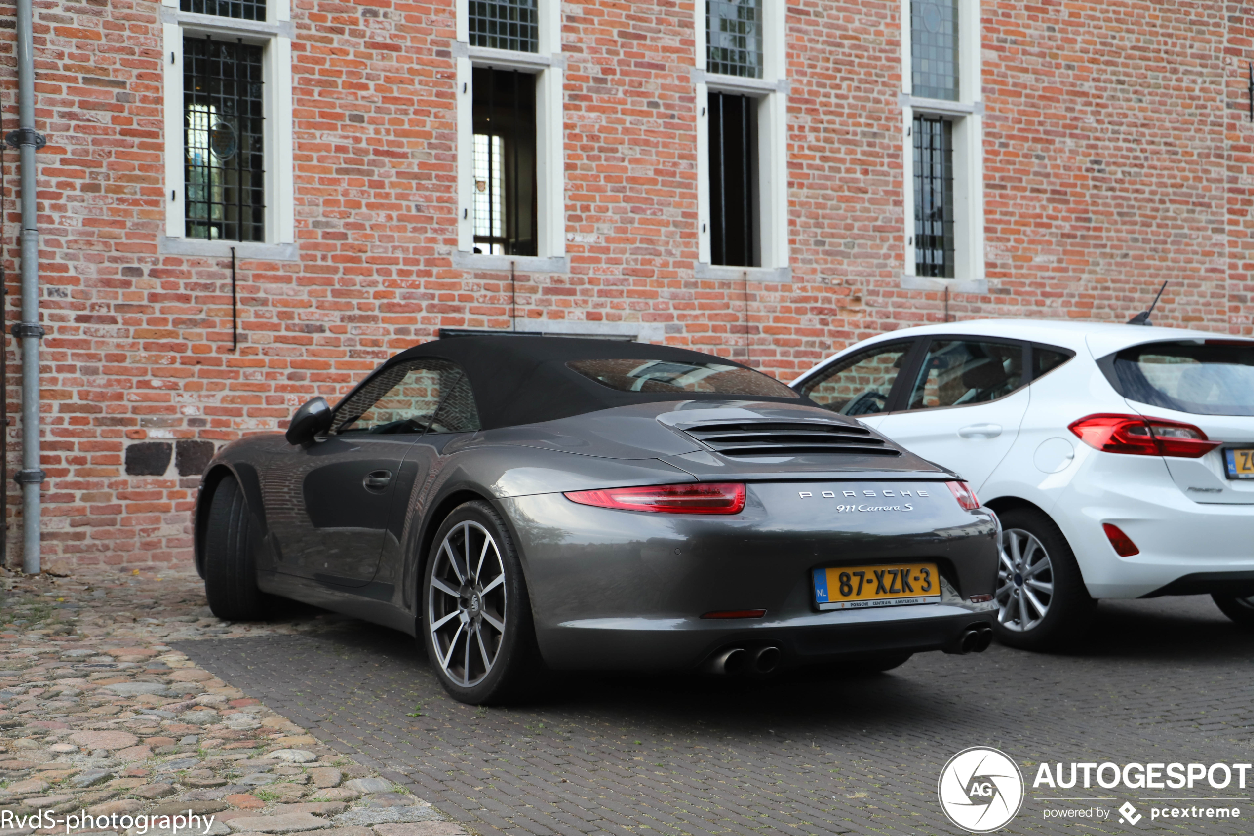 Porsche 991 Carrera S Cabriolet MkI