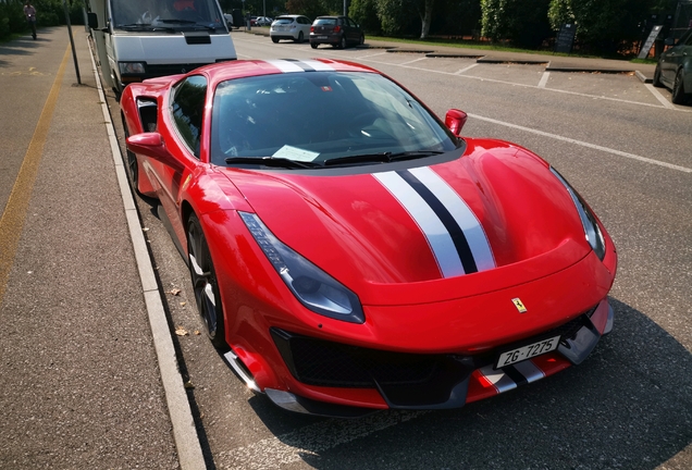 Ferrari 488 Pista