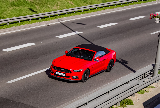 Ford Mustang GT Convertible 2015