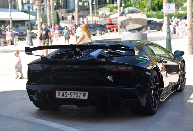 Lamborghini Aventador LP770-4 SVJ