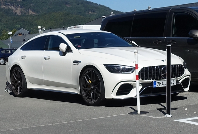 Mercedes-AMG GT 63 S X290