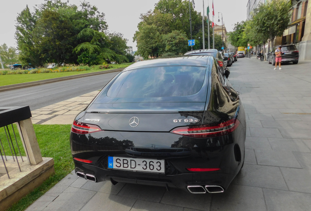 Mercedes-AMG GT 63 S X290