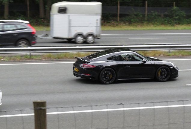 Porsche 991 Carrera GTS MkII