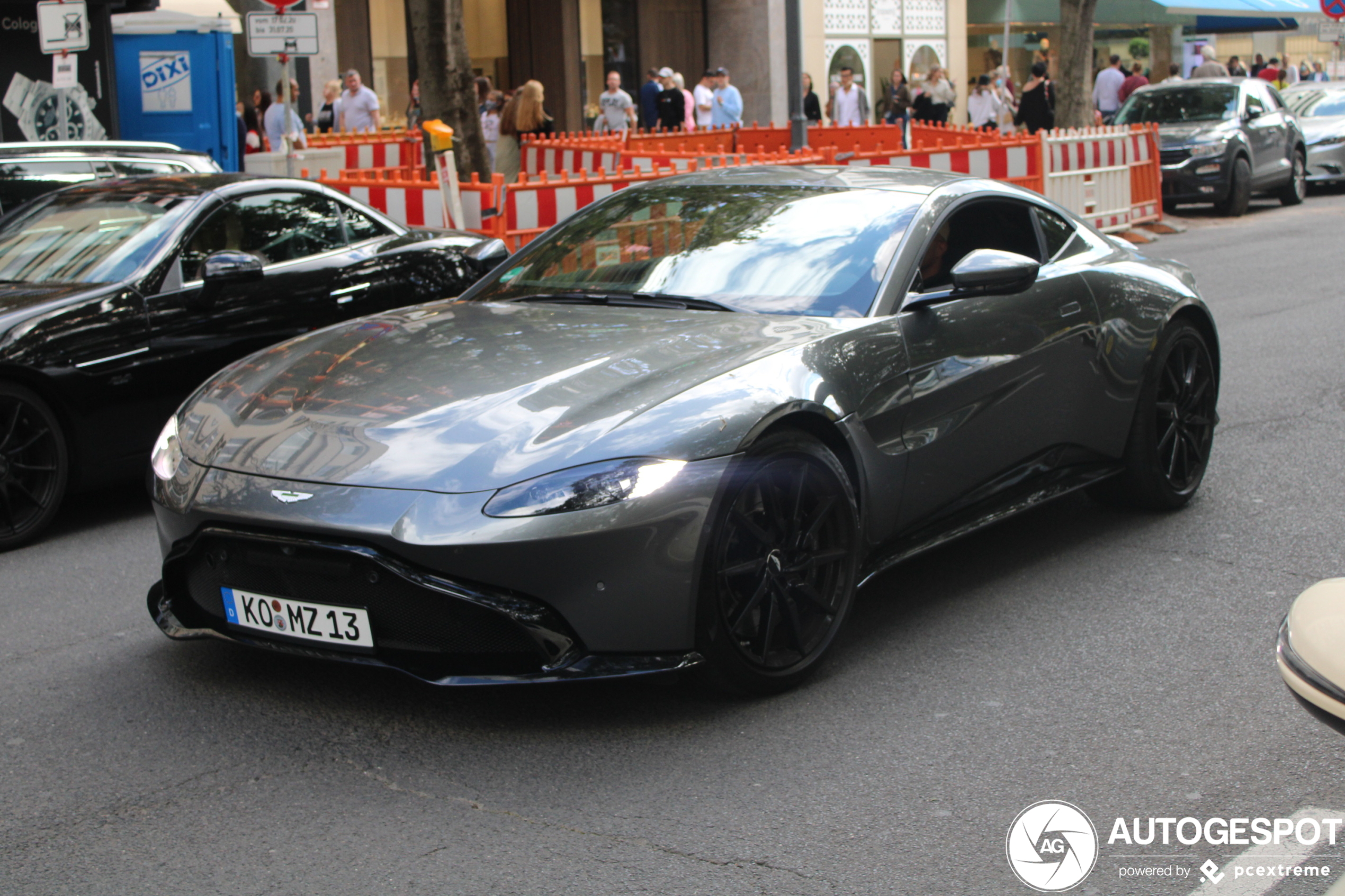 Aston Martin V8 Vantage 2018