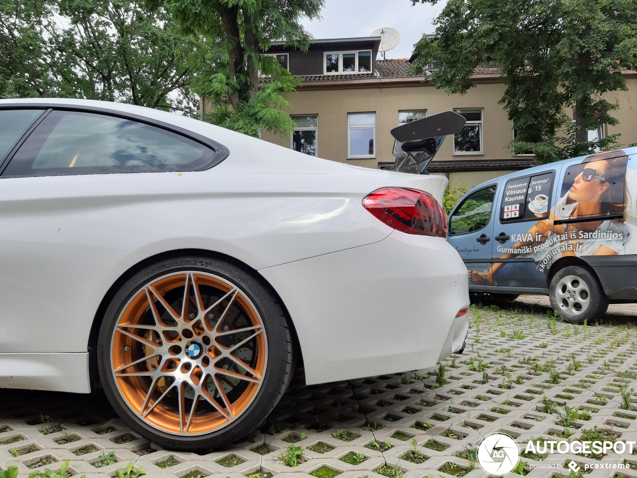 BMW M4 GTS