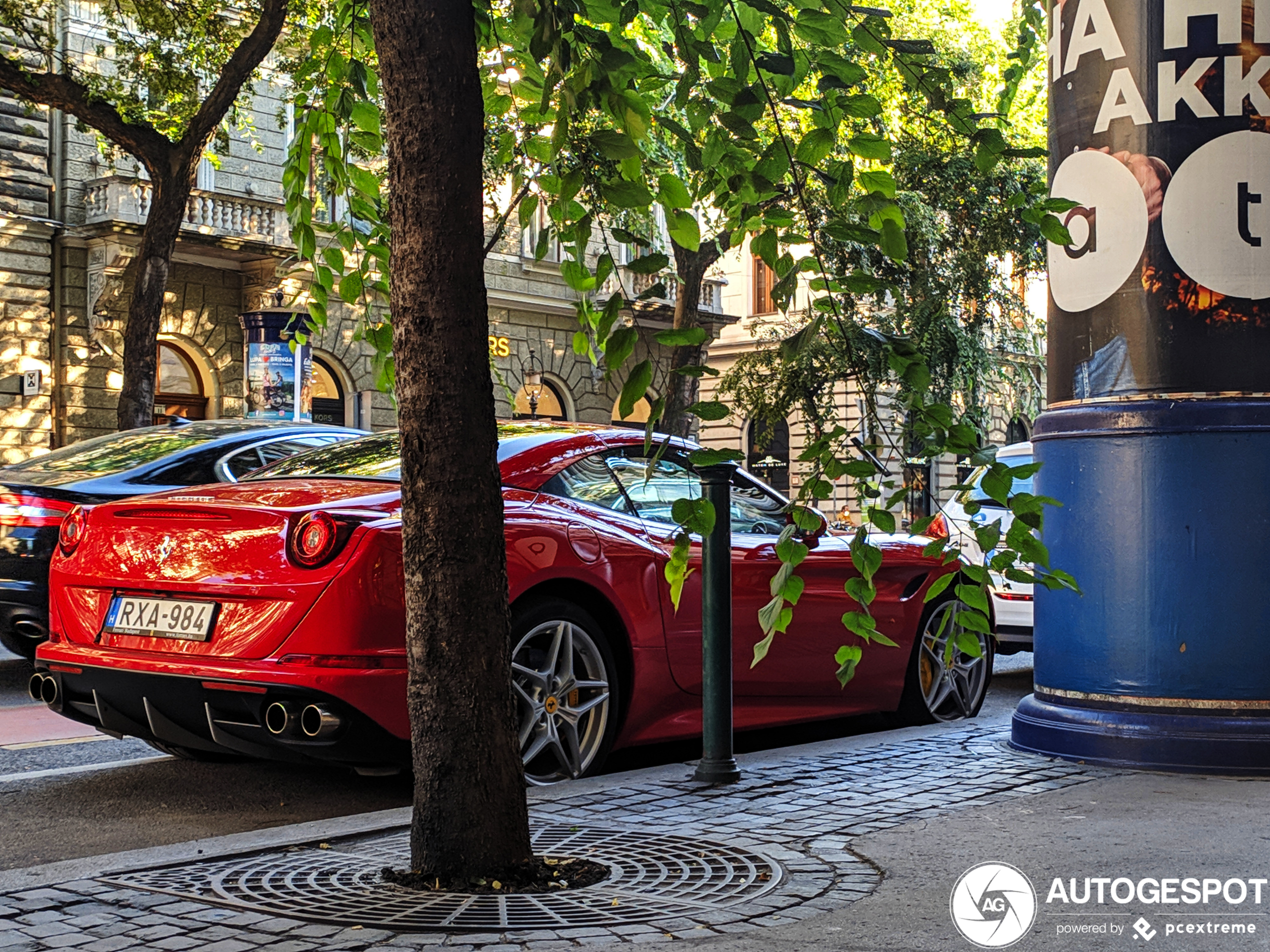 Ferrari California T