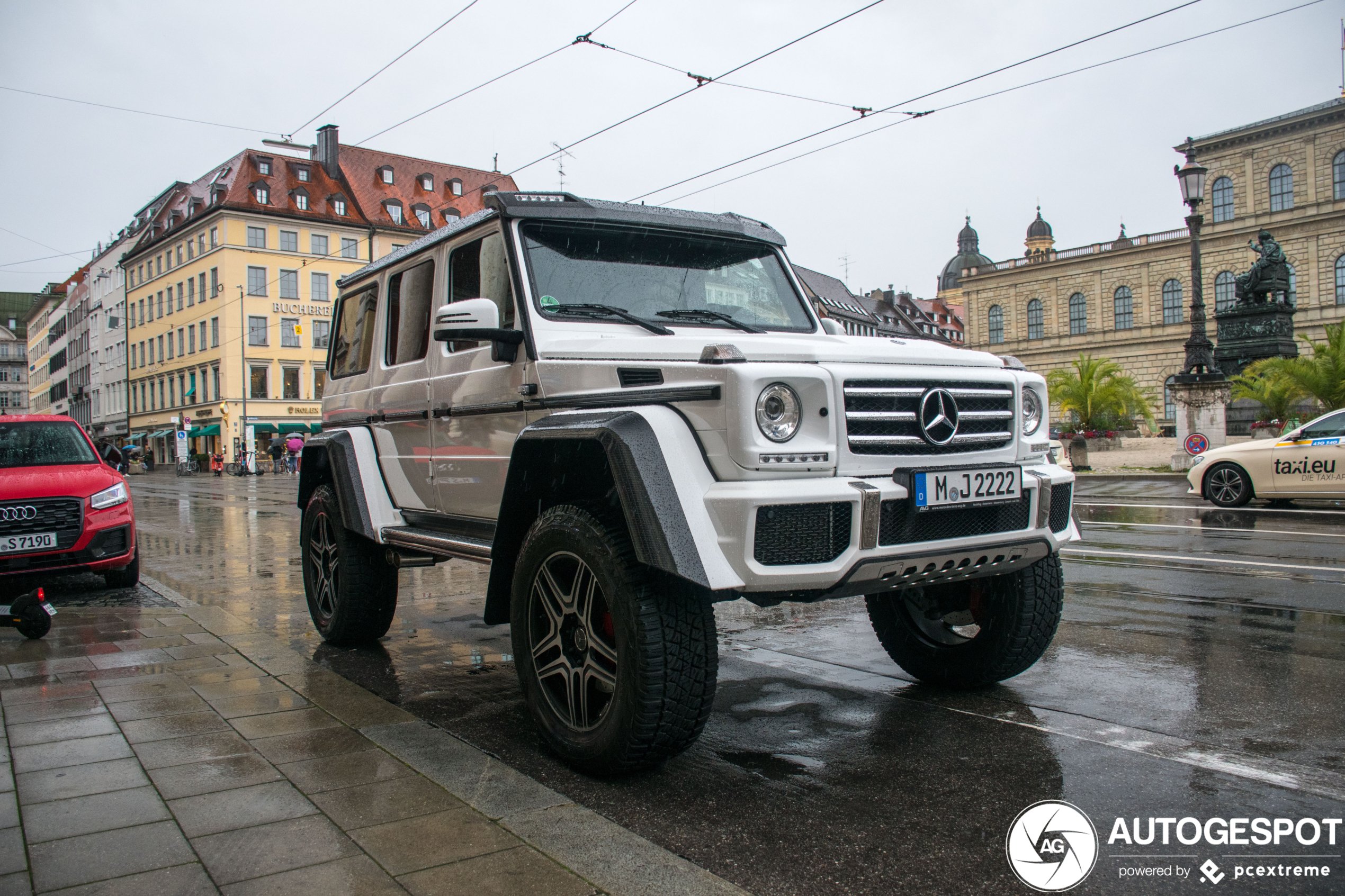 Mercedes-Benz G 500 4X4²