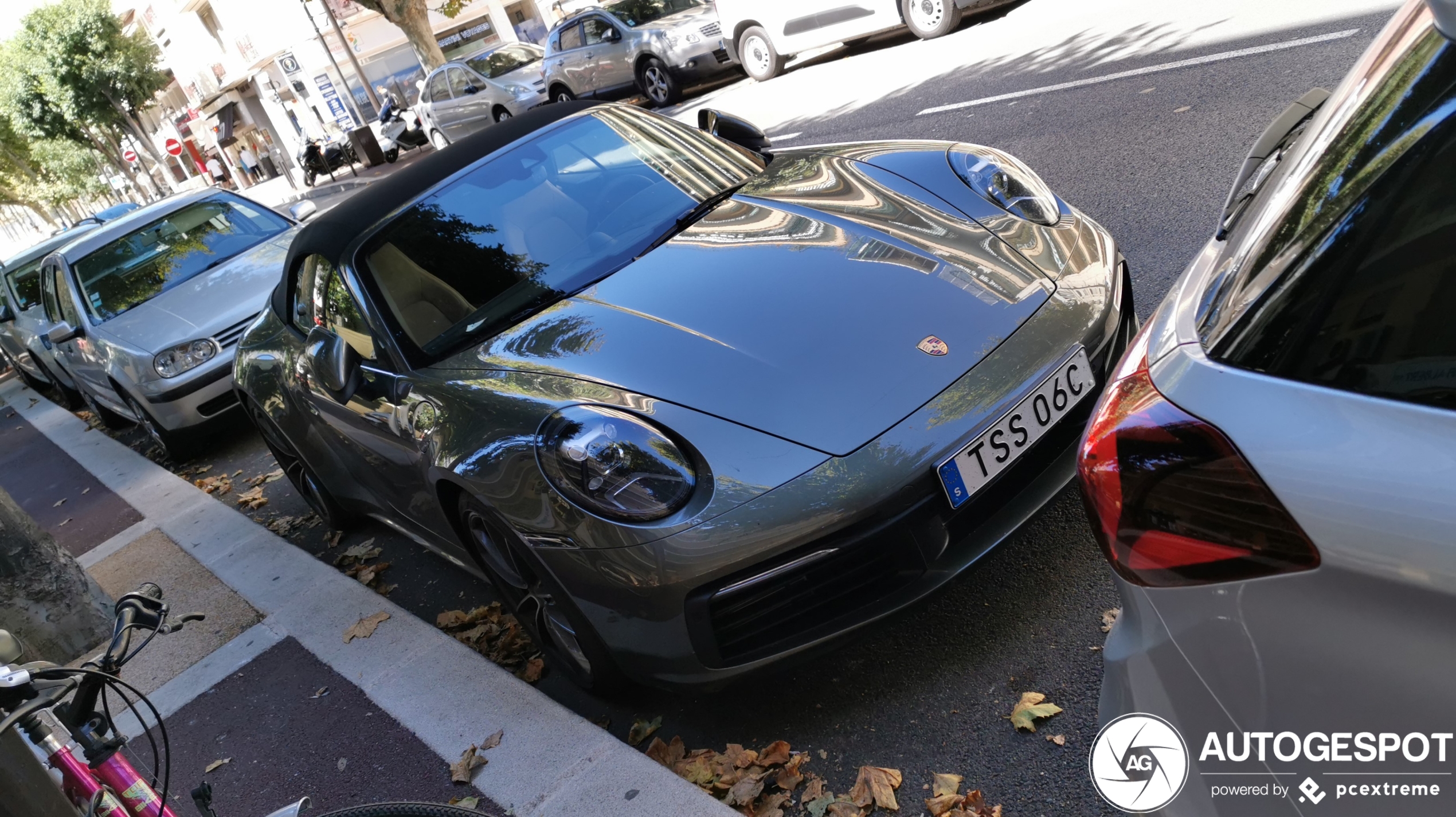 Porsche 992 Carrera 4S Cabriolet