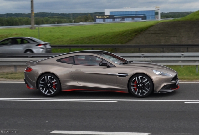 Aston Martin Vanquish S 2017