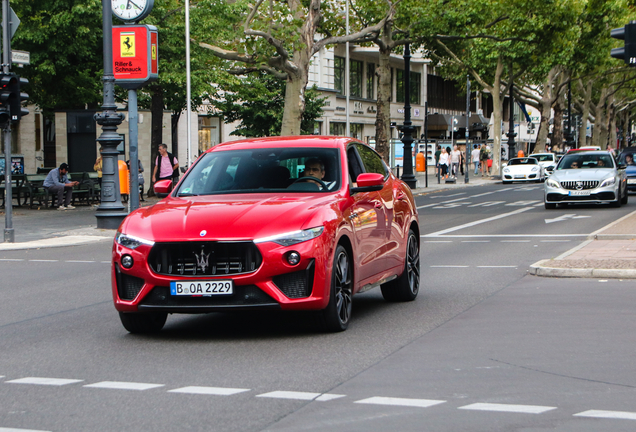 Maserati Levante Trofeo Launch Edition