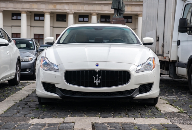 Maserati Quattroporte S Q4 2013