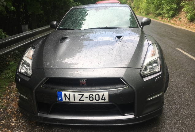 Nissan GT-R 2014