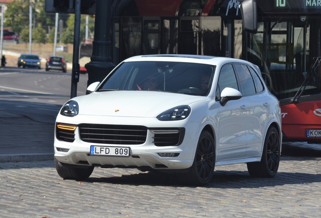 Porsche 958 Cayenne GTS MkII