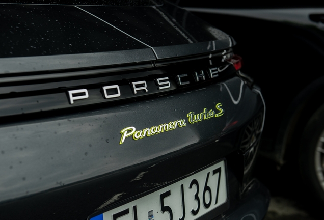 Porsche 971 Panamera Turbo S E-Hybrid