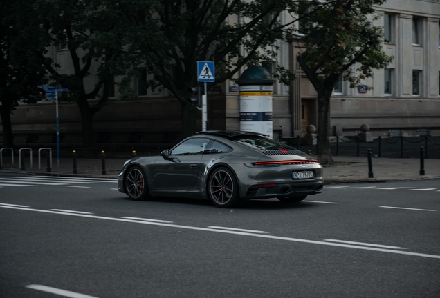 Porsche 992 Carrera S