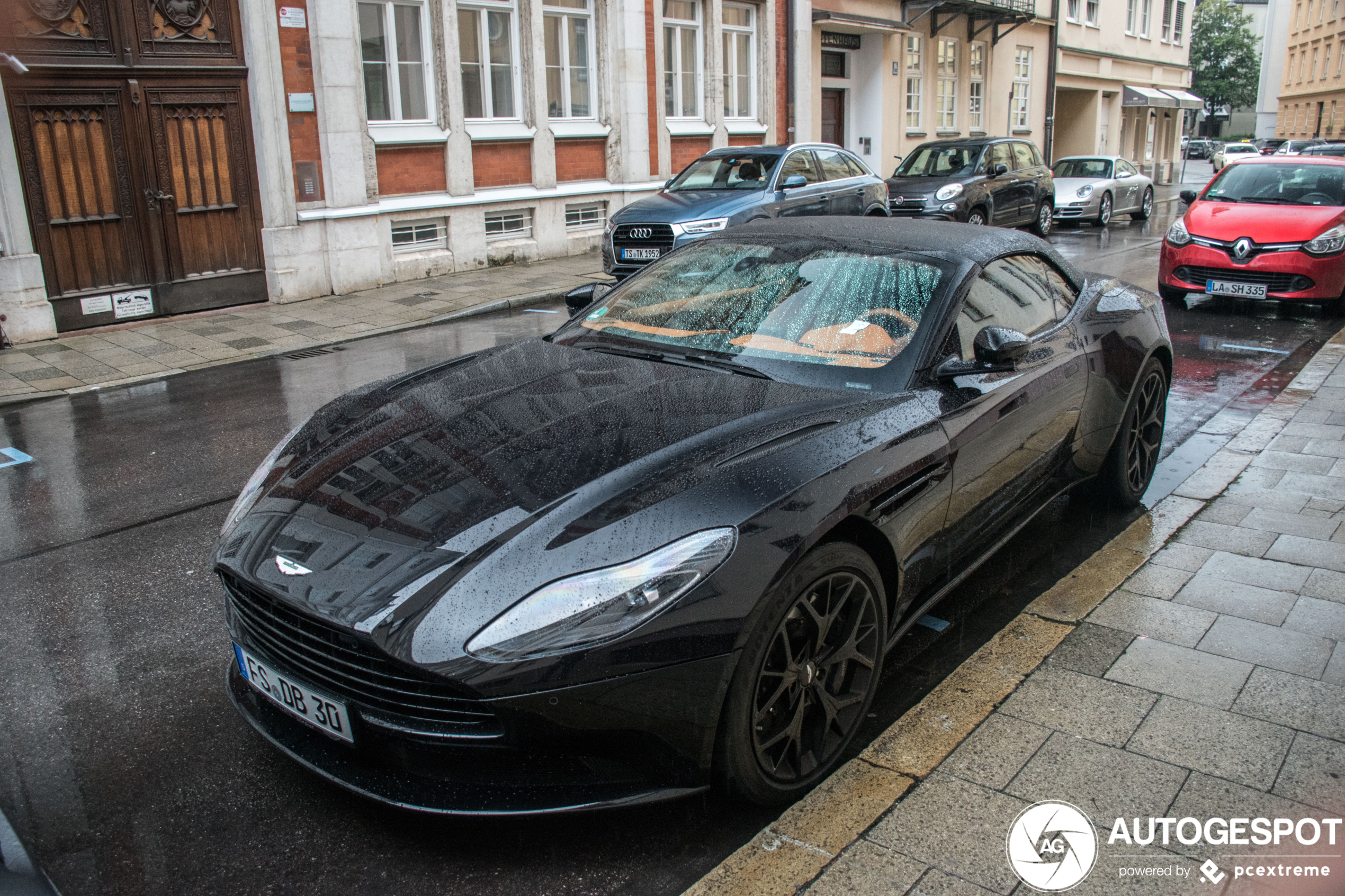 Aston Martin DB11 V8 Volante