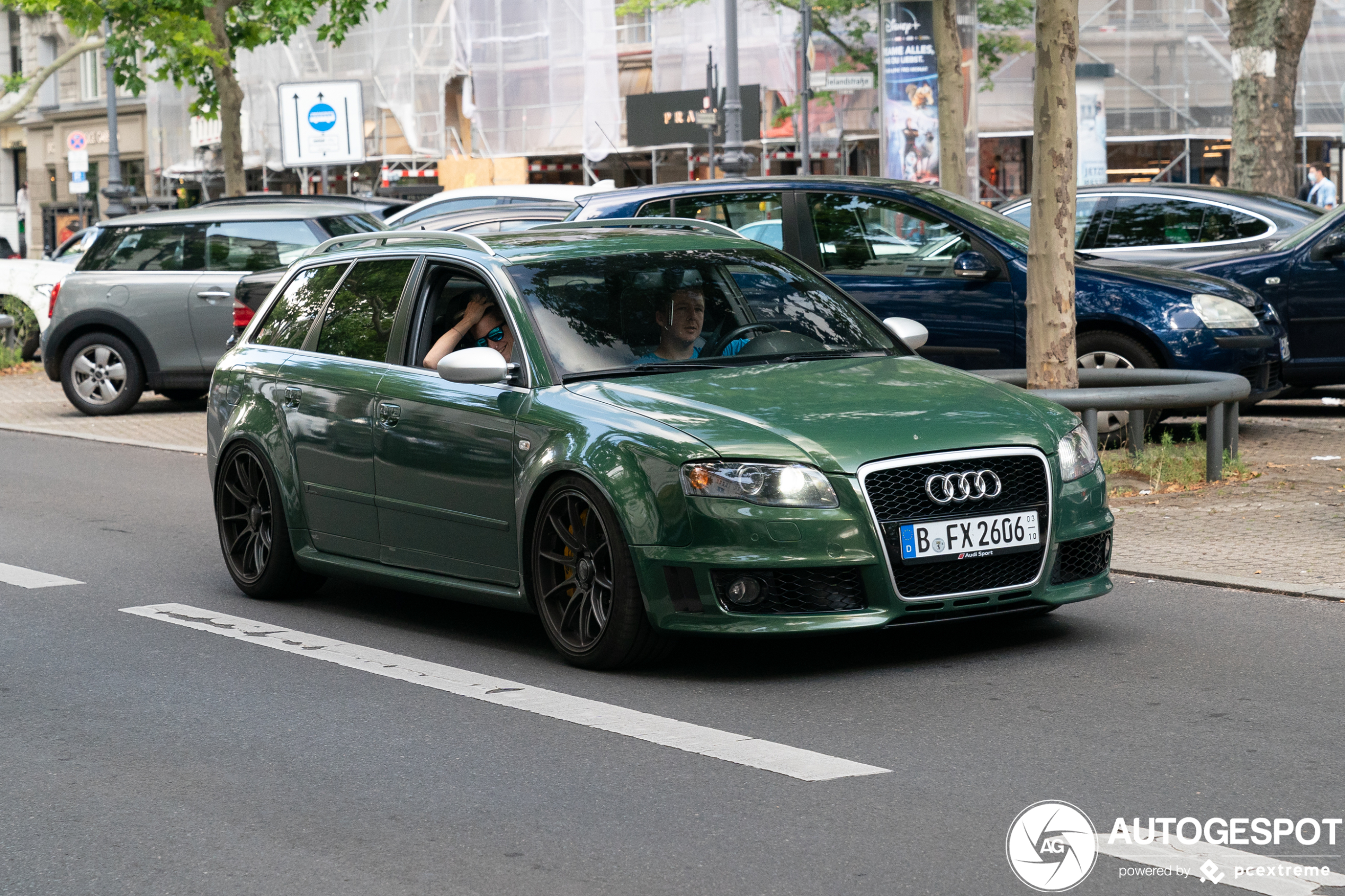 Audi RS4 Avant B7