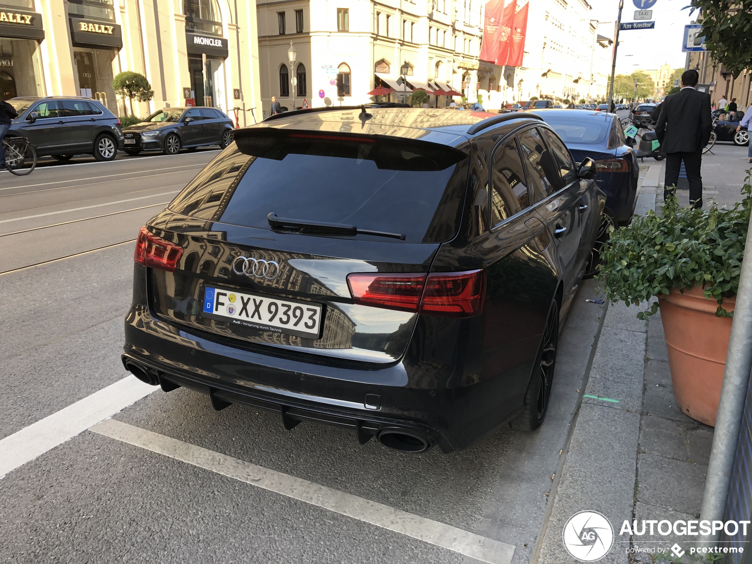 Audi RS6 Avant C7 2015