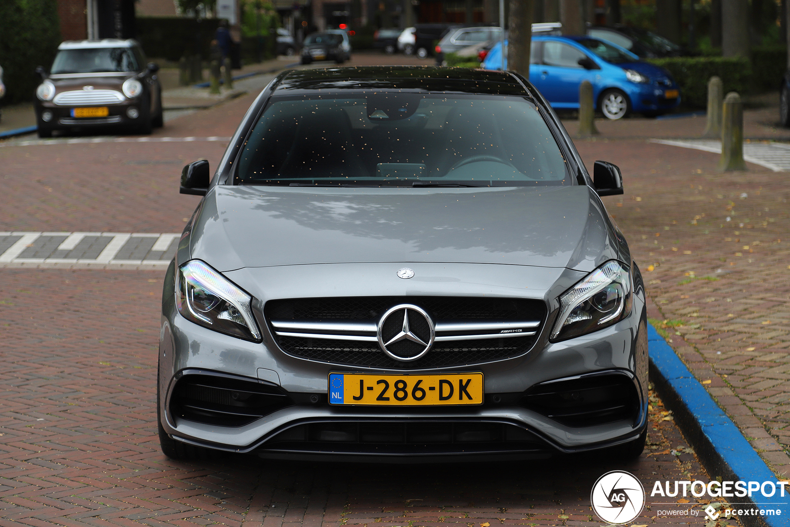 Mercedes-AMG A 45 W176 2015