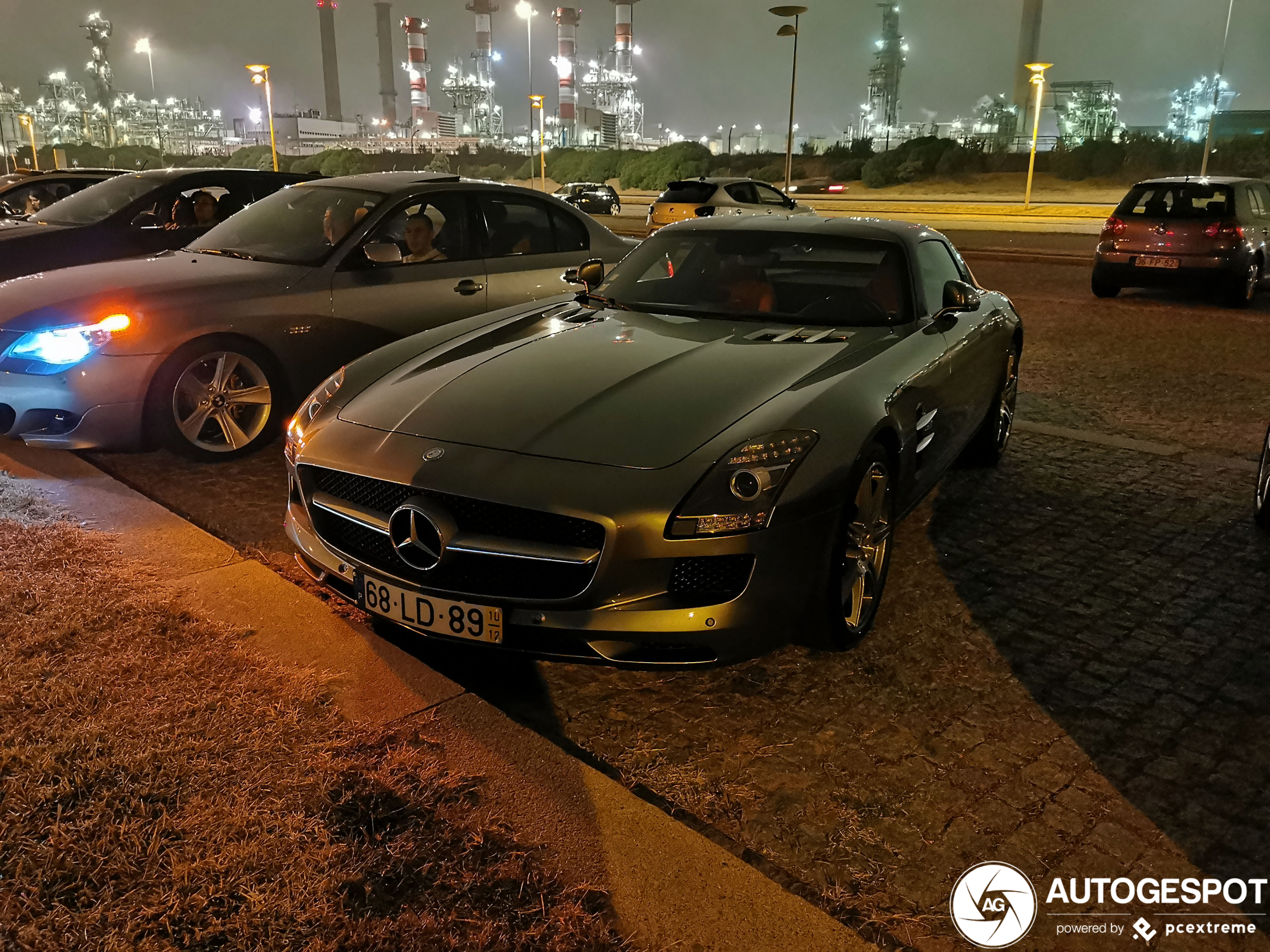 Mercedes-Benz SLS AMG