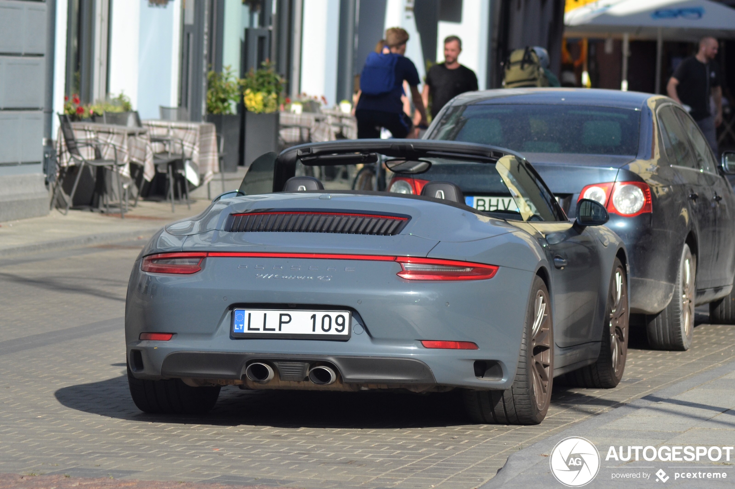 Porsche 991 Carrera 4S Cabriolet MkII