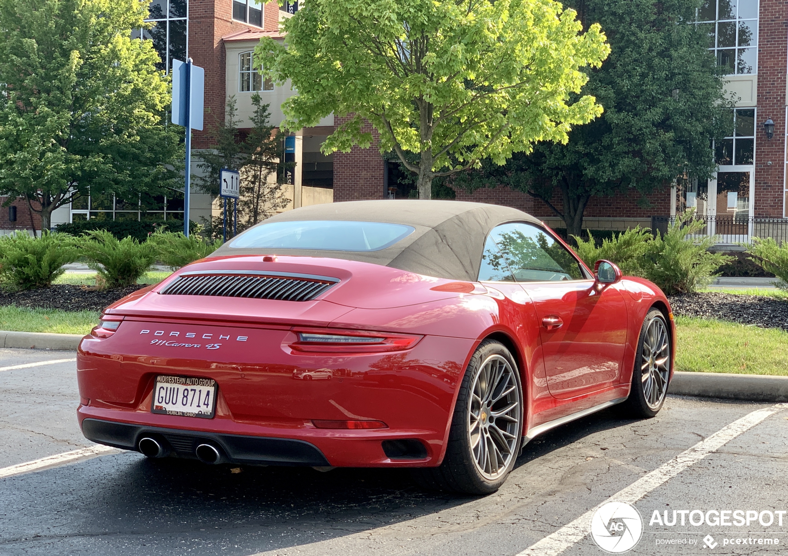 Porsche 991 Carrera 4S Cabriolet MkII