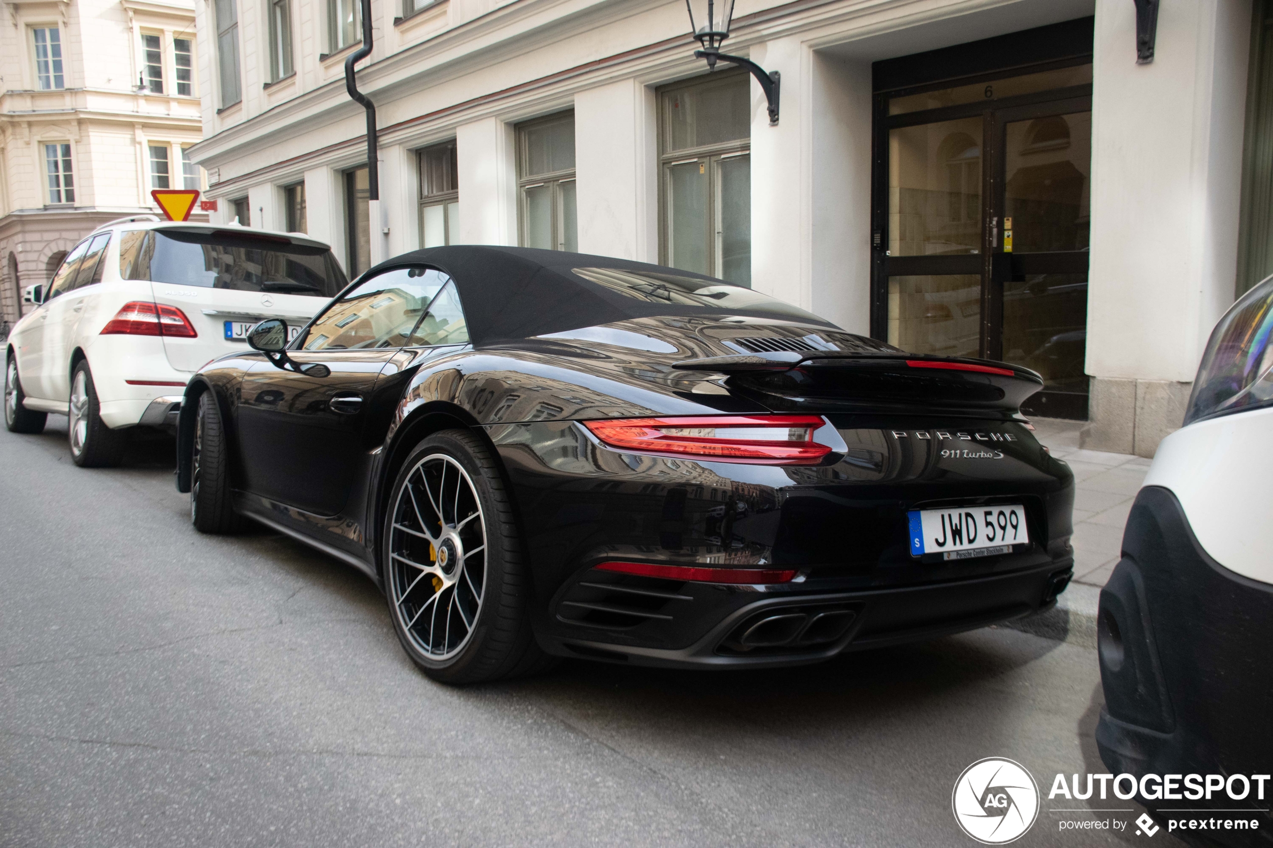 Porsche 991 Turbo S Cabriolet MkII