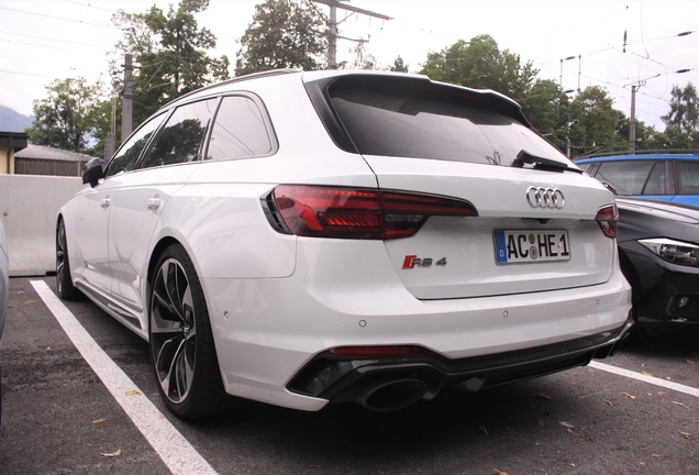 Audi RS4 Avant B9