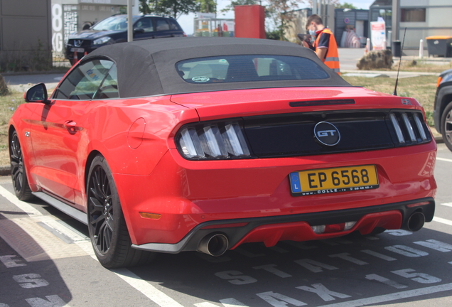 Ford Mustang GT Convertible 2015