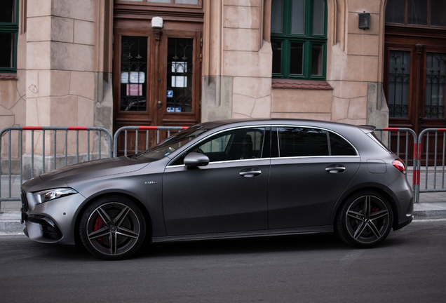 Mercedes-AMG A 45 S W177