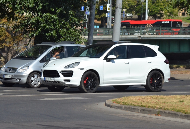 Porsche 958 Cayenne GTS